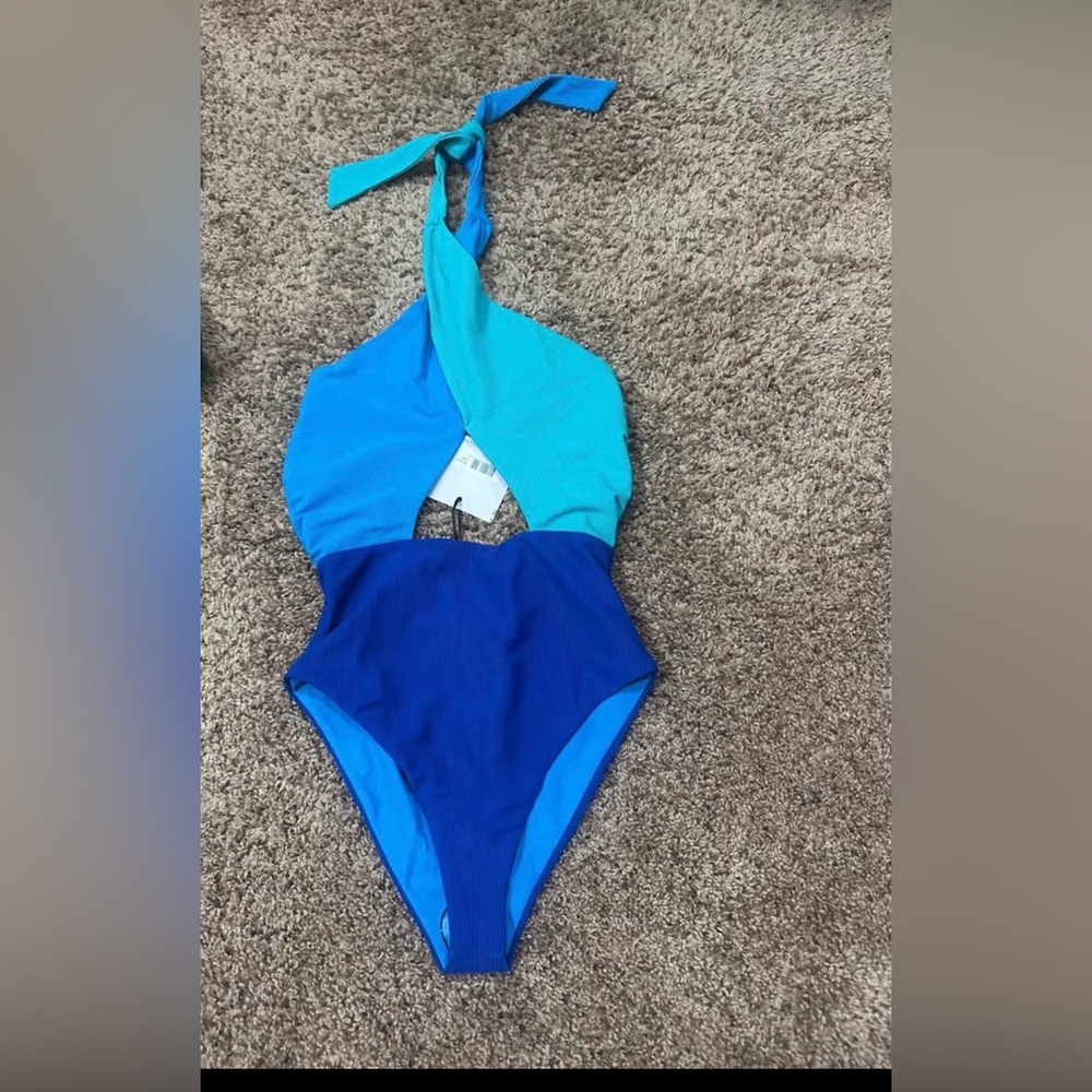 Beach Riot Blue One Piece Swimsuit. NWT.